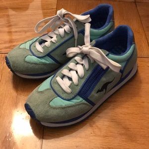 Kangaroo Sneakers